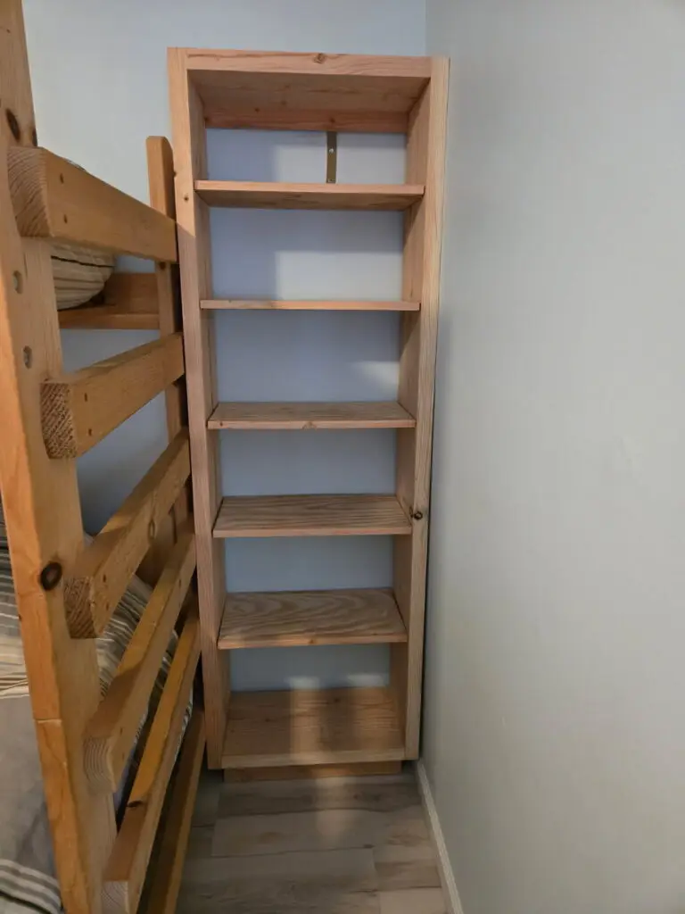Custom Bookshelf Carpentry in Camarillo